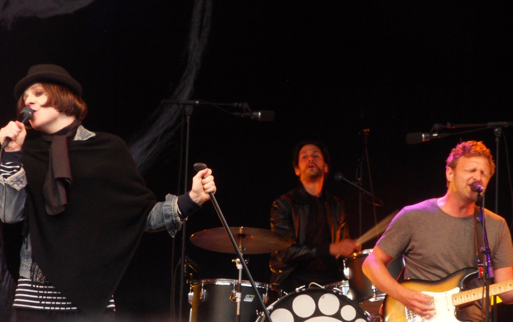 SAMSUNG DIGITAL CAMERA