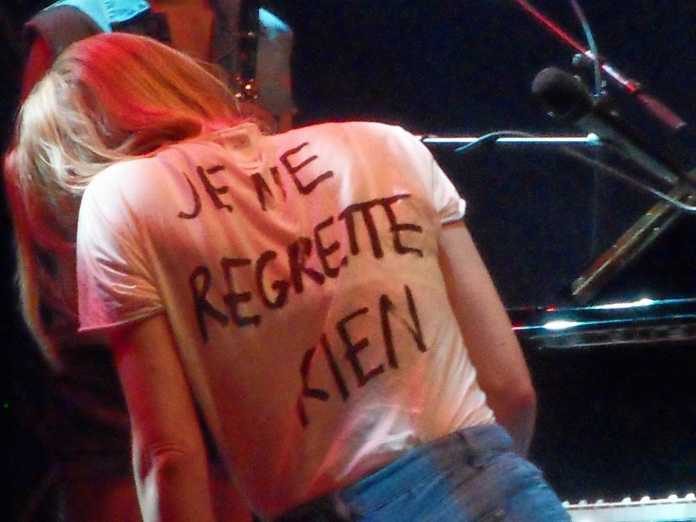 SAMSUNG DIGITAL CAMERA