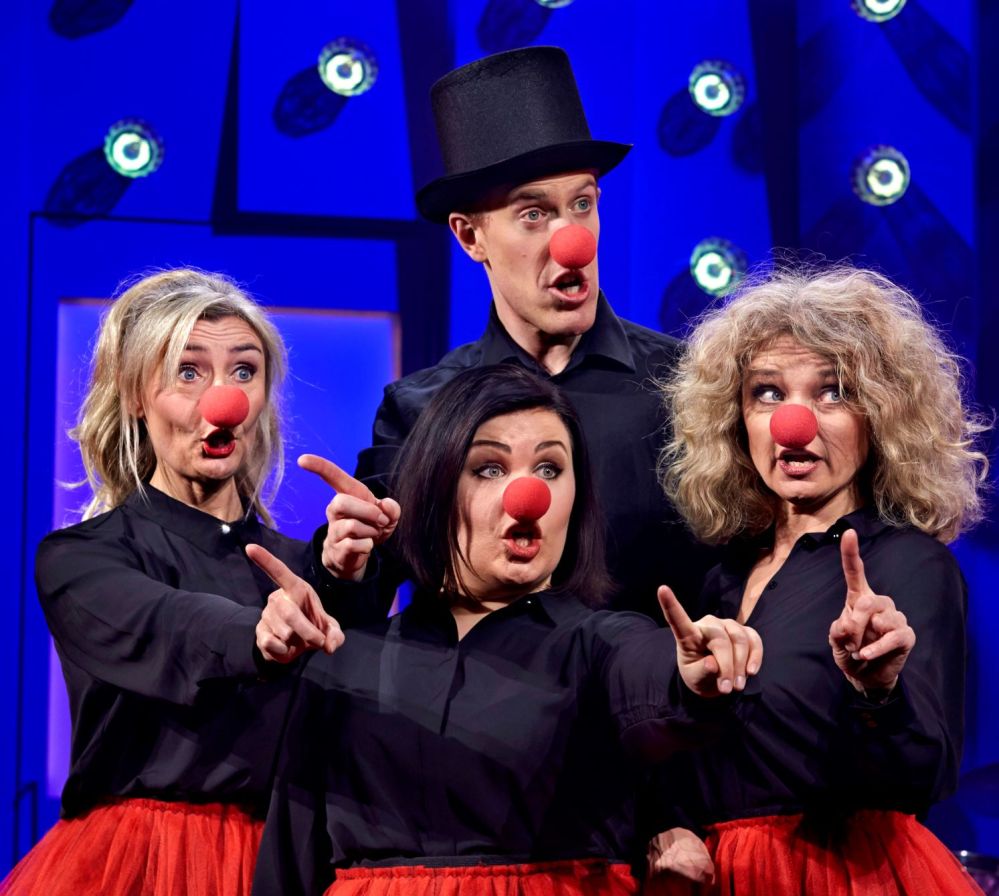 alla pratar med alla (b2_8238)